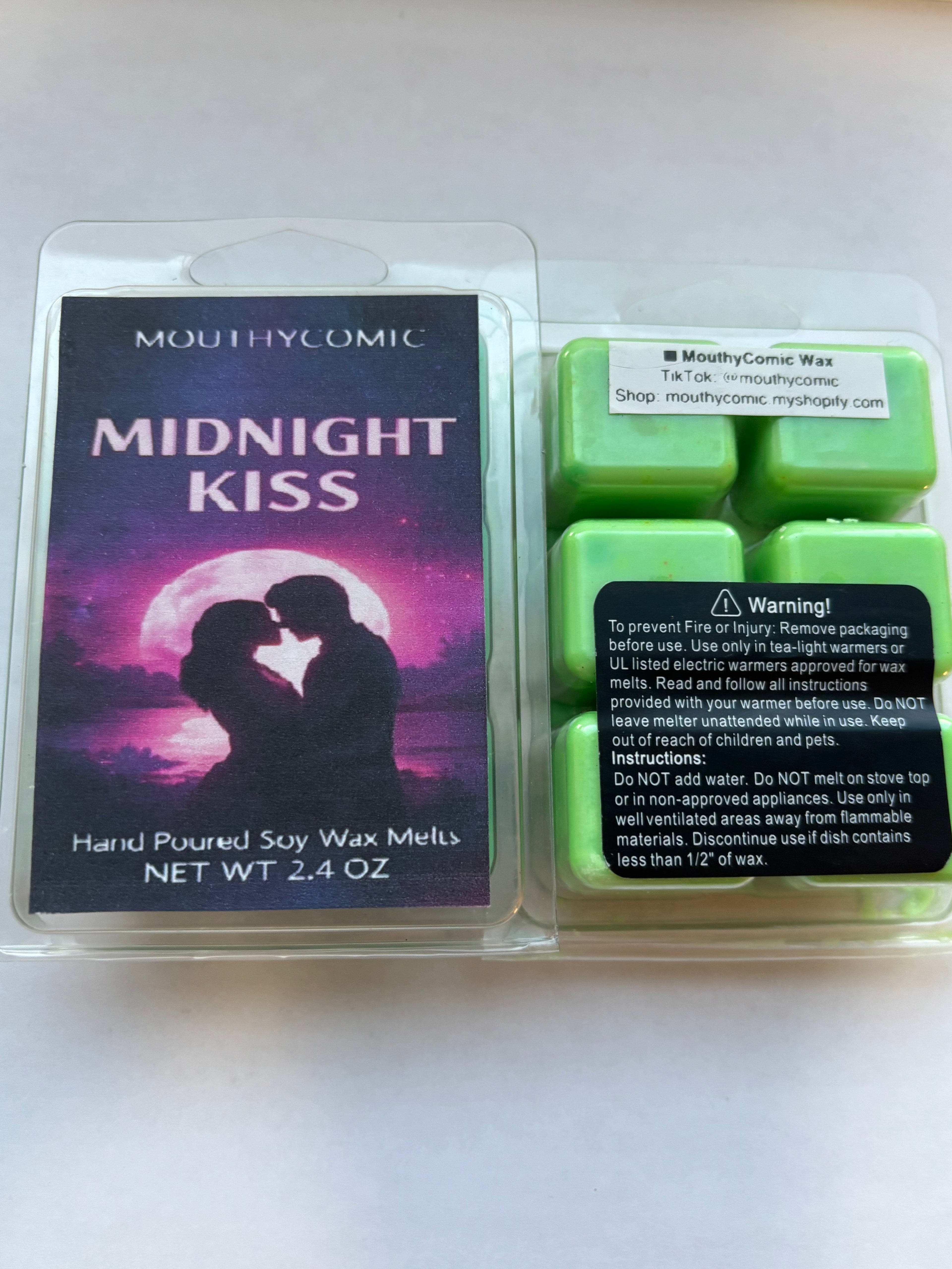 Midnight Kiss Wax Melts!