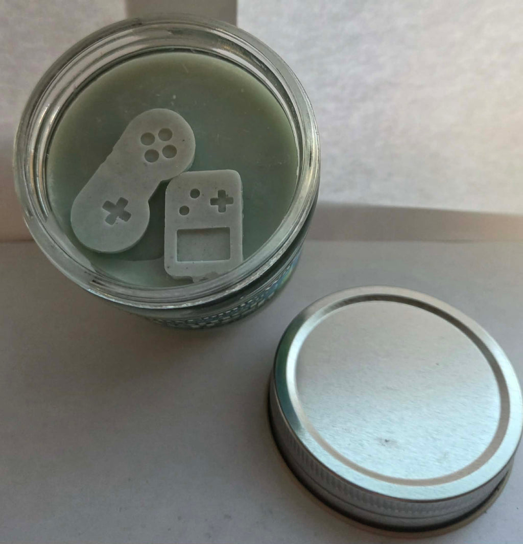 Gamer Refresh Wickless Candle